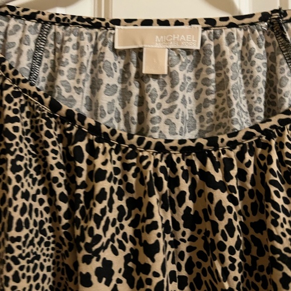 NWOT Michael Kors animal print top. - Picture 3 of 8